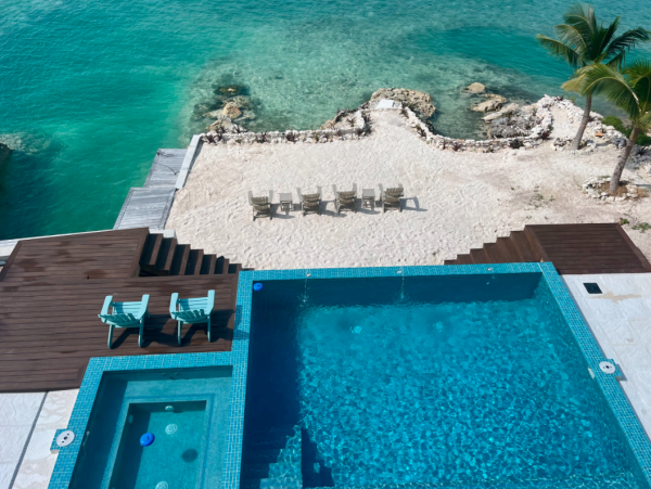 Luxury Retreat in Great Exuma - Private Paradise in Moriah Harbour